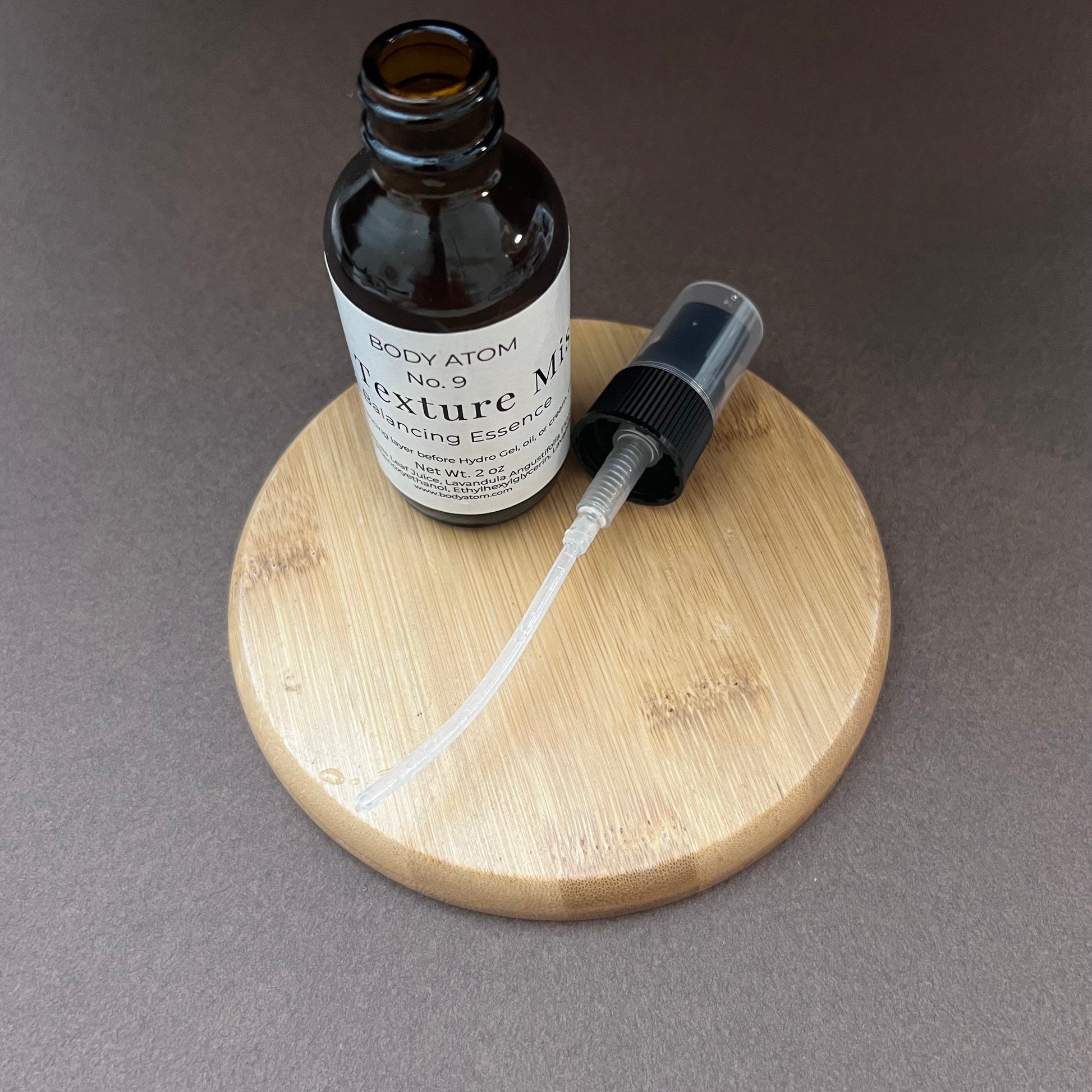face mist with niacinamide for smoother skin reduced pores and healthy glow