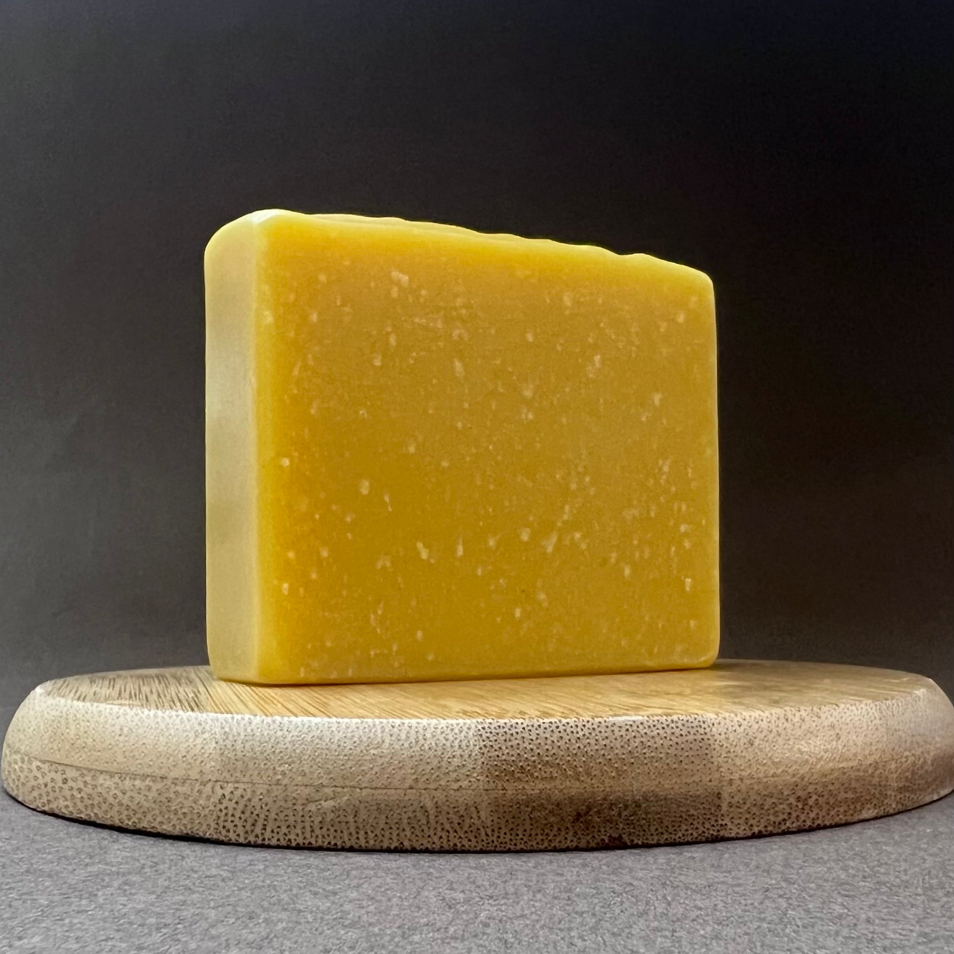 natural turmeric soap that brightens skin and improves complexion
