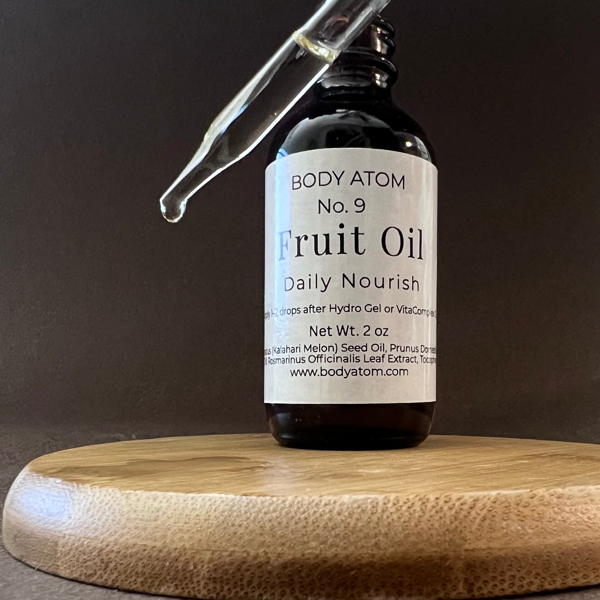 daily nourish face oil that acts as a lightweight moisturizer for glowing skin