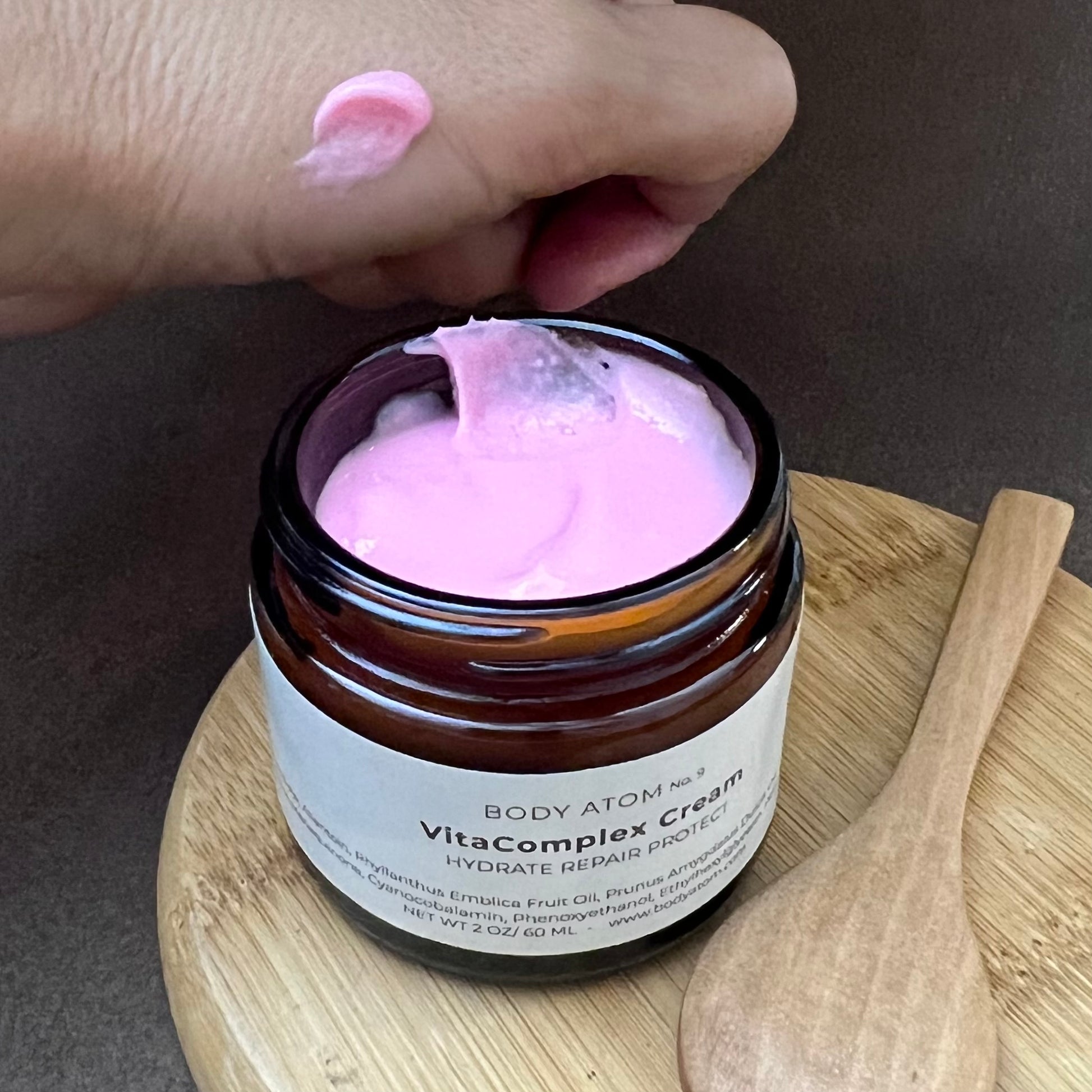 hydrating moisturizer that improves skin barrier and locks in moisture